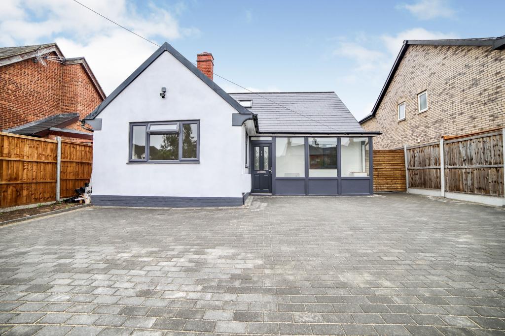 4 bedroom detached house for sale in Clophill Road, Maulden, Beds, Bedfordshire, MK45