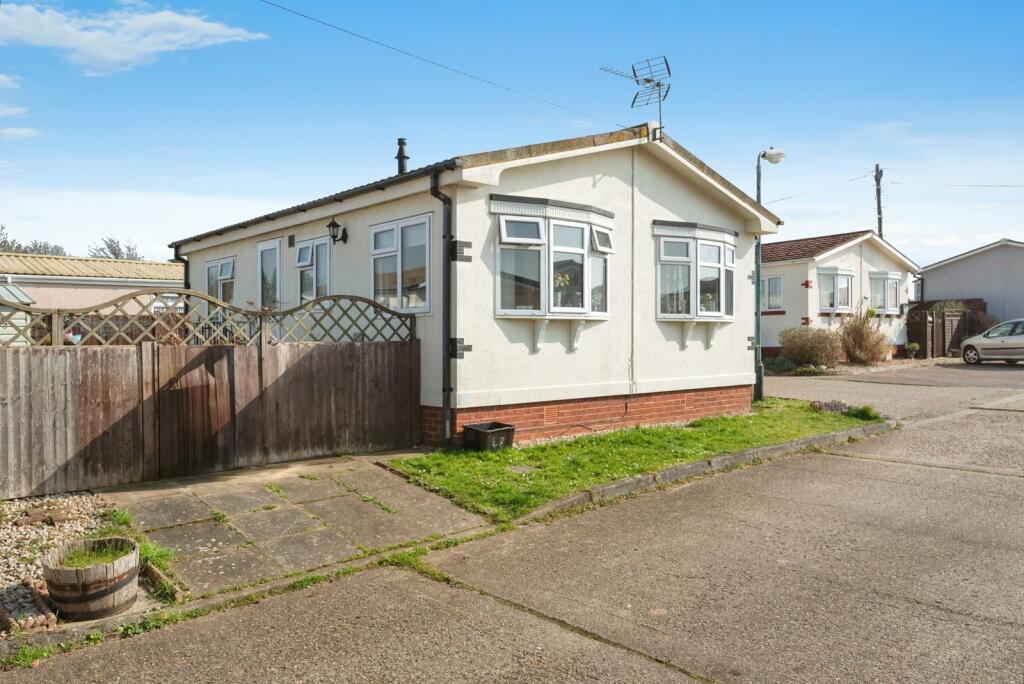 Main image of property: Hillcrest Park, Wilbury Hills Road, Letchworth Garden City, Hertfordshire, SG6