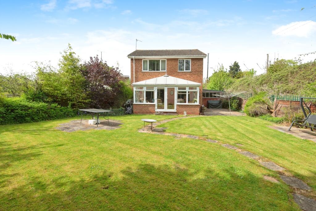 Main image of property: Bladon Close, Little Wymondley, Hitchin, Hertfordshire, SG4