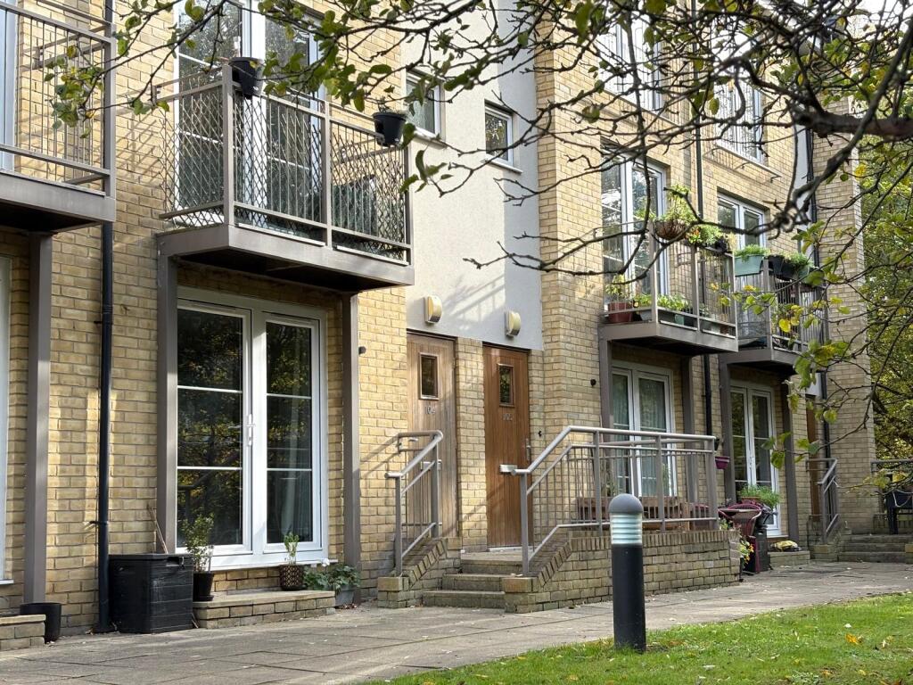 Main image of property: Watersmeet, Grove Road, Hitchin, Hertfordshire, SG4