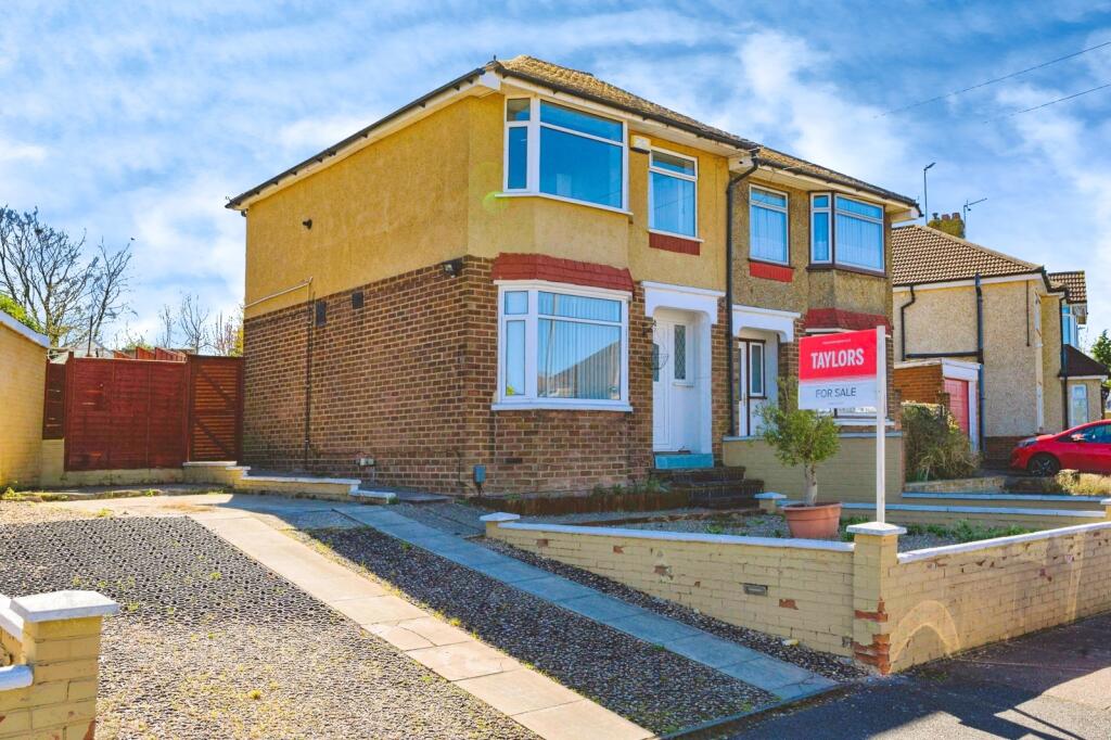 Main image of property: Westmorland Avenue, Luton, Bedfordshire, LU3