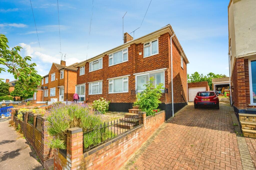 Main image of property: Grampian Way, LUTON, Bedfordshire, LU3