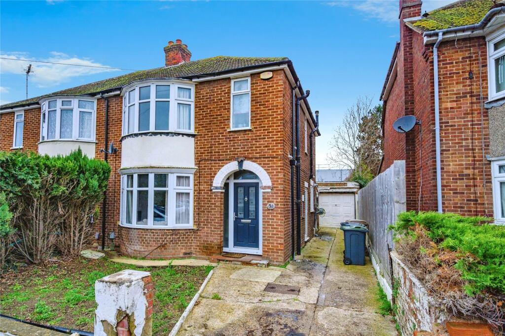 Main image of property: Anstee Road, LUTON, Bedfordshire, LU4