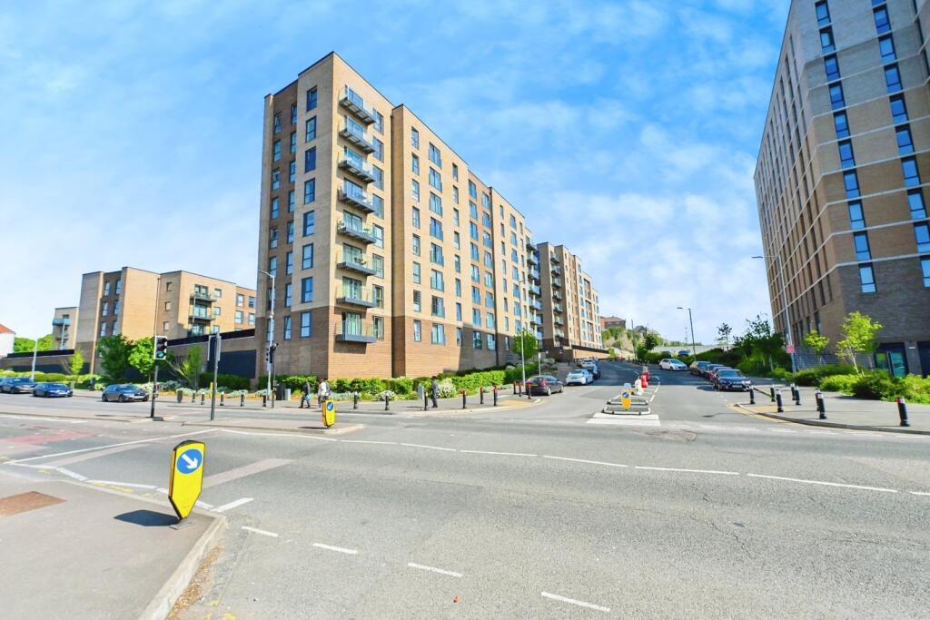 Main image of property: Stirling Drive, Luton, Bedfordshire, LU2