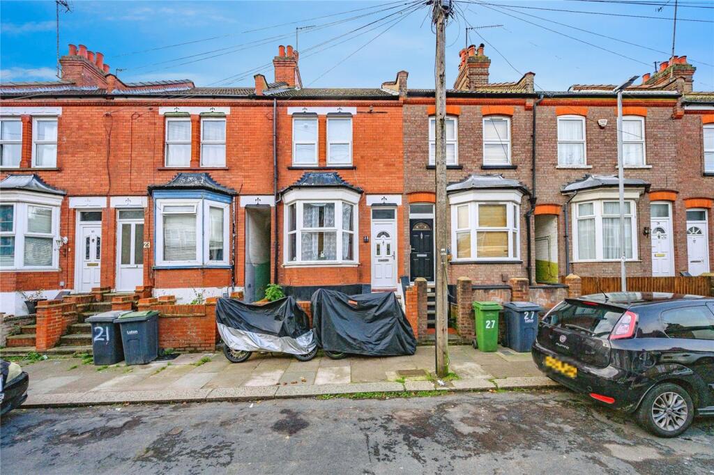 Main image of property: St. Saviours Crescent, Luton, Bedfordshire, LU1