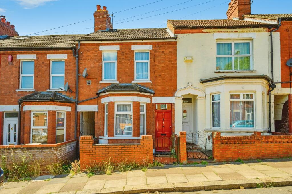 Main image of property: Colin Road, Luton, Bedfordshire, LU2