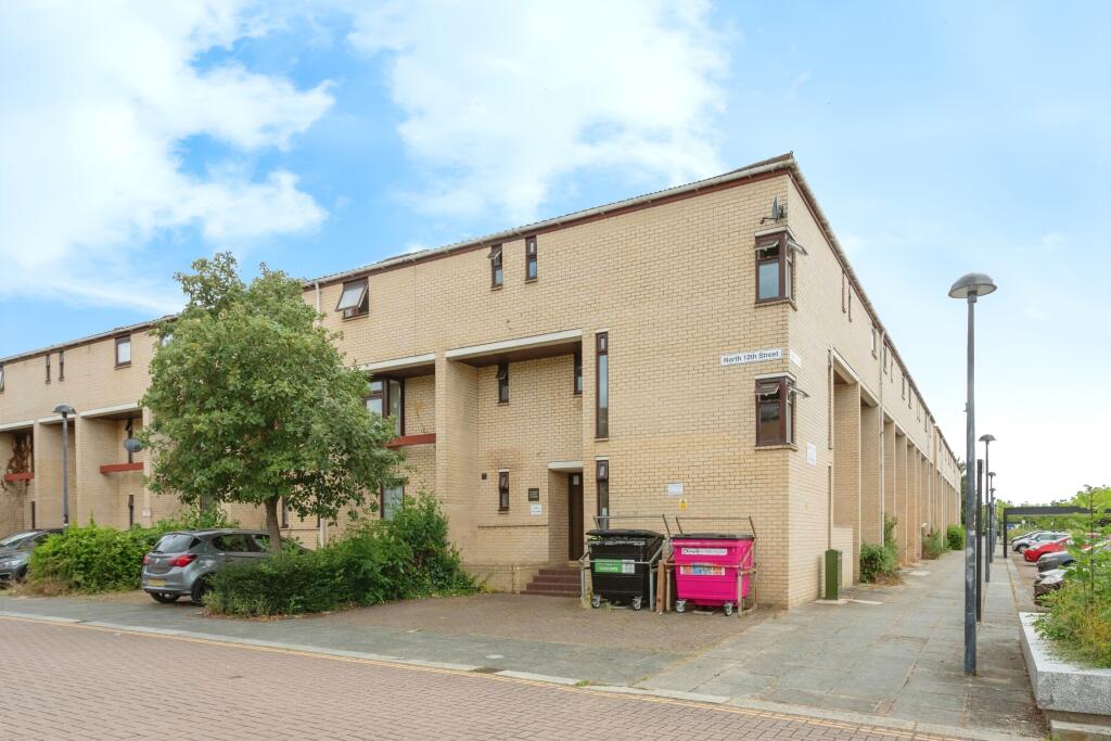 Main image of property: North Twelfth Street, Milton Keynes, Buckinghamshire, MK9