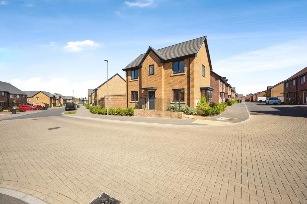 Main image of property: Henry Hoare Drive, MILTON KEYNES, Buckinghamshire, MK17