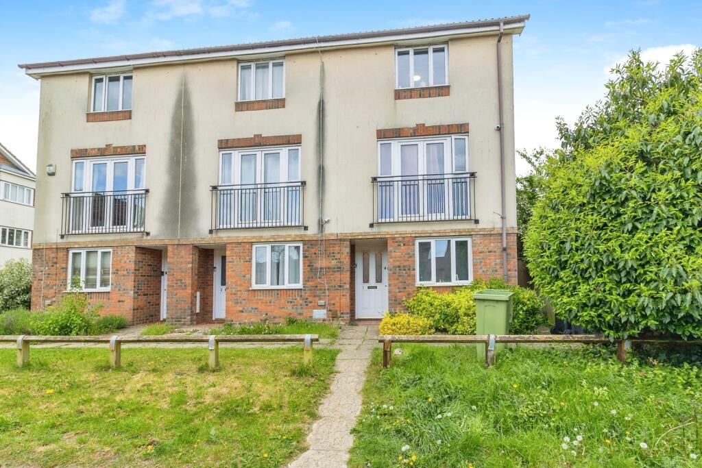 Main image of property: Worth Court, Monkston, Milton Keynes, Buckinghamshire, MK10