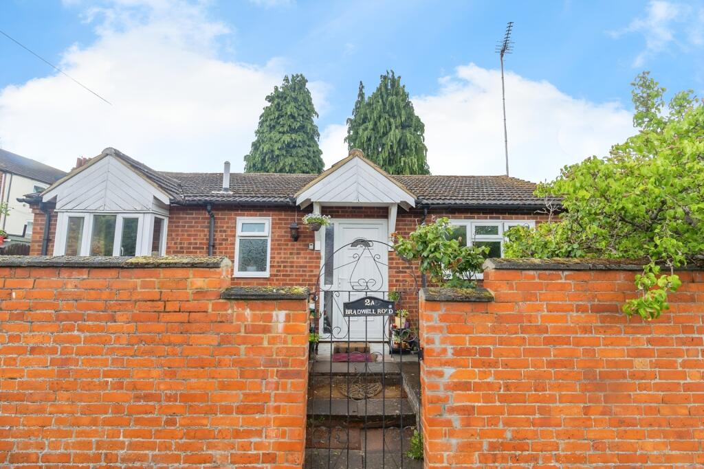 Main image of property: Bradwell Road, New Bradwell, Milton Keynes, Buckinghamshire, MK13