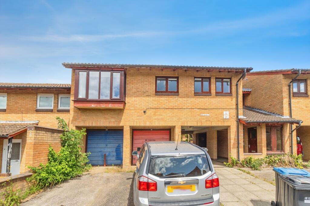 Main image of property: Underwood Place, Oldbrook, Milton Keynes, Buckinghamshire, MK6
