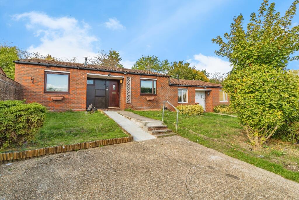 Main image of property: Walbrook Avenue, Springfield, Milton Keynes, Buckinghamshire, MK6