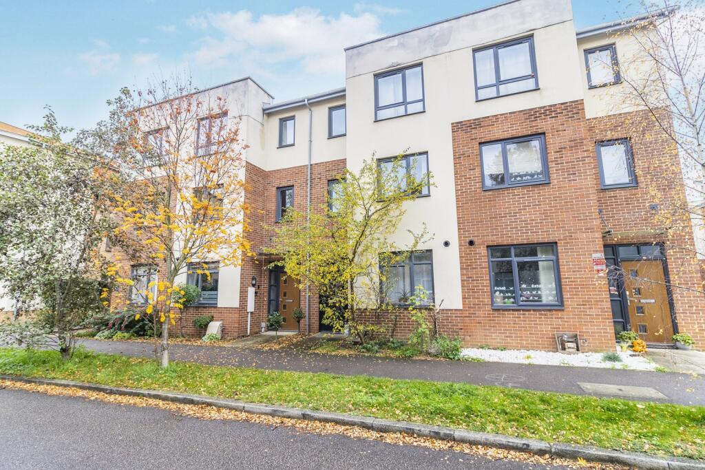 Main image of property: Langham Way, Ashland, Milton Keynes, Buckinghamshire, MK6