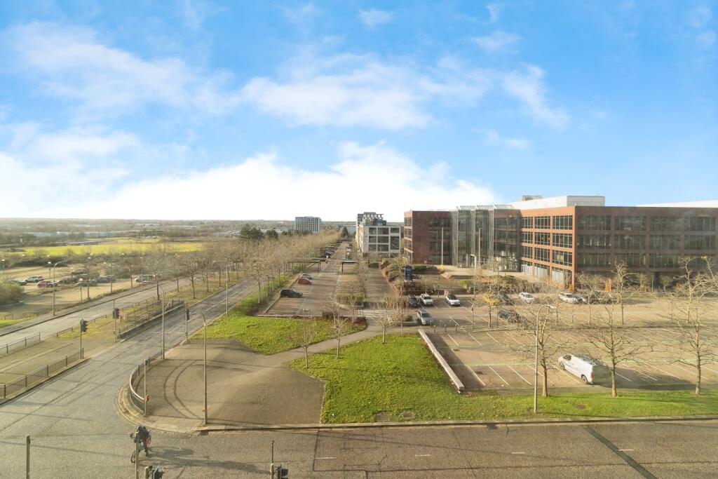 Main image of property: Witan Gate, Milton Keynes, Buckinghamshire, MK9