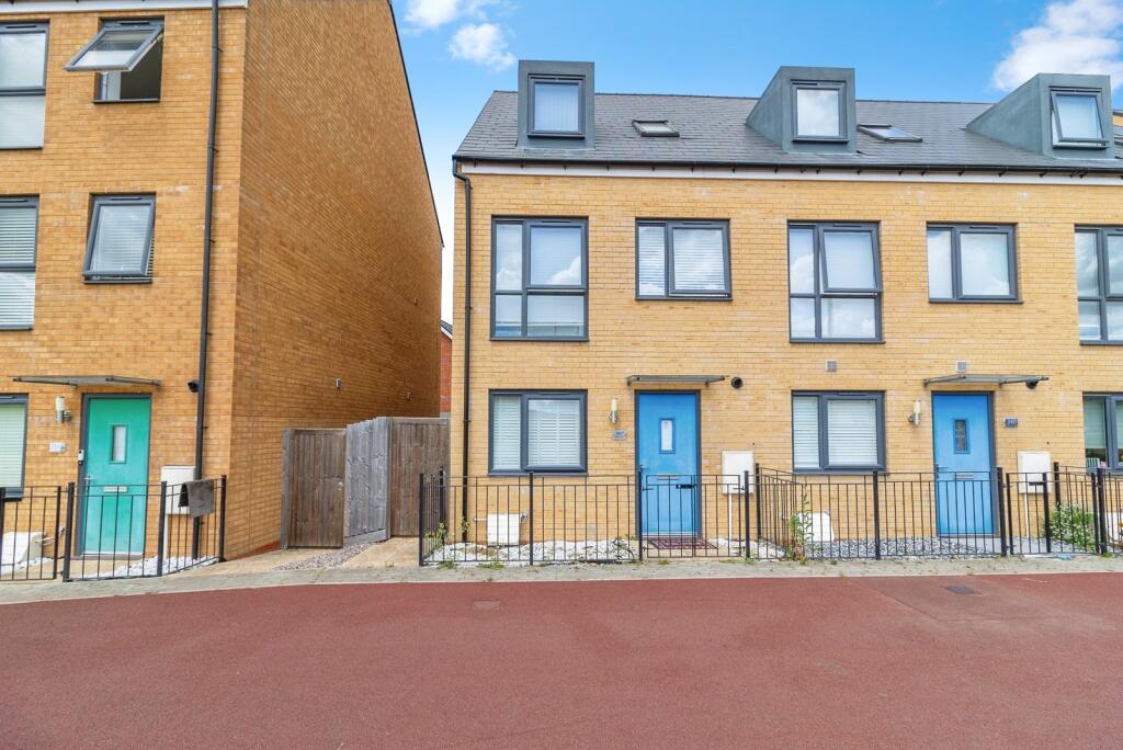 Main image of property: Countess Way, Brooklands, Milton Keynes, Buckinghamshire, MK10