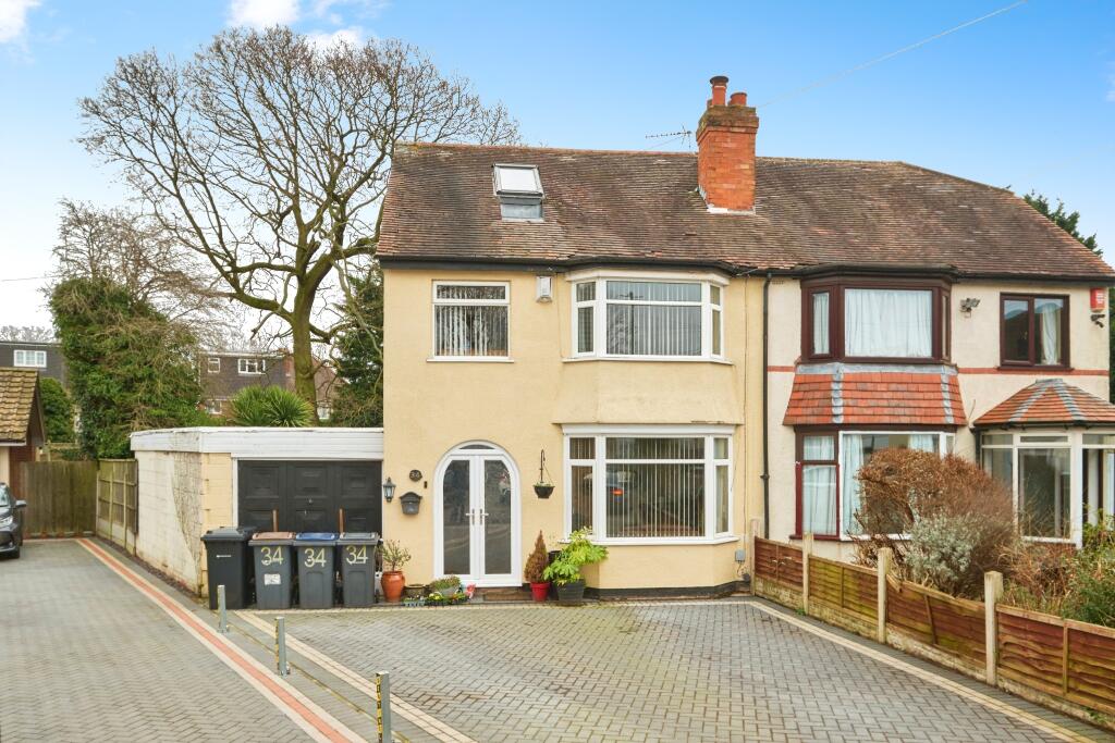 4 bedroom semi-detached house for sale in Yew Tree Avenue, Birmingham, West Midlands, B26