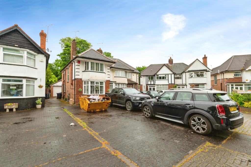 3 bedroom semidetached house for sale in Homecroft Road, Birmingham