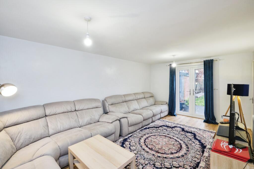 Additional property image - Larch Walk, Birmingham, West Midlands, B25