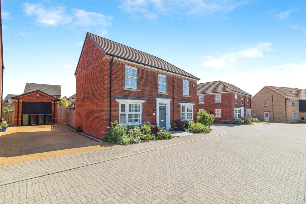 Main image of property: Marius Grove, Fairfields, Milton Keynes, Buckinghamshire, MK11