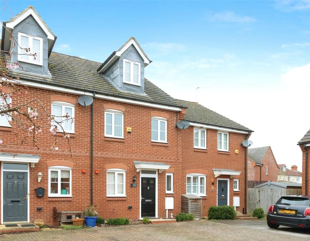 Main image of property: The Meadows, Old Stratford, Milton Keynes, MK19