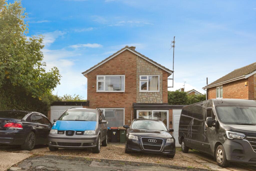 Main image of property: The Limes, Stony Stratford, Milton Keynes, Buckinghamshire, MK11