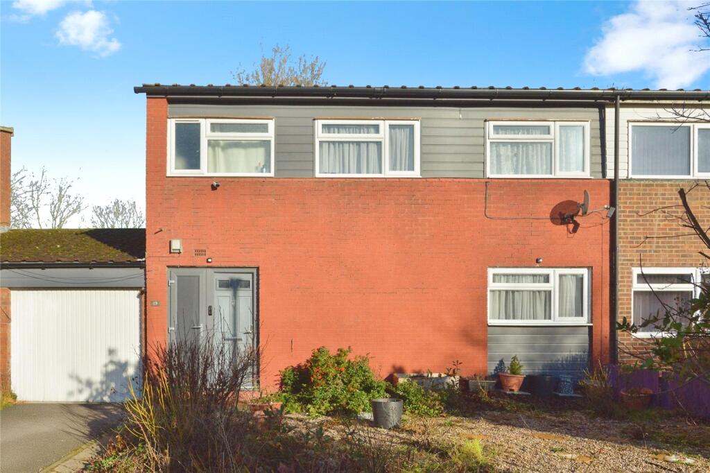 Main image of property: Plowman Close, Greenleys, Milton Keynes, Buckinghamshire, MK12