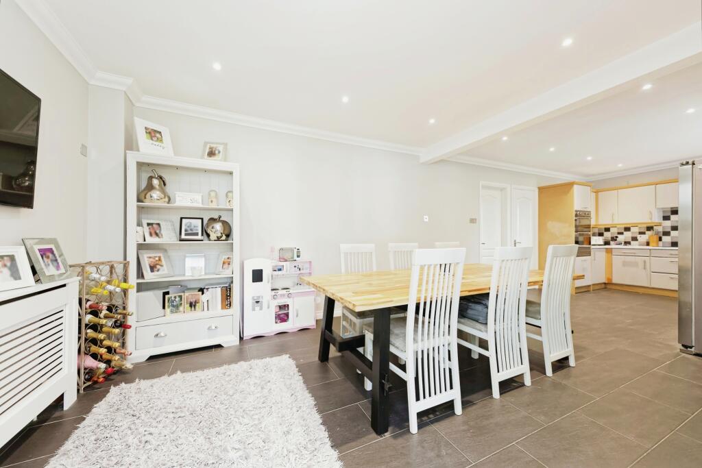 Additional property image - Old School Close, Sturry Hill, Sturry, Canterbury, CT2