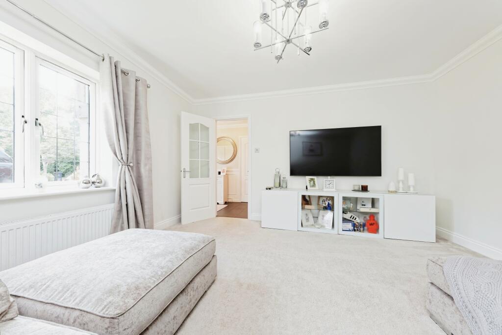 Additional property image - Old School Close, Sturry Hill, Sturry, Canterbury, CT2