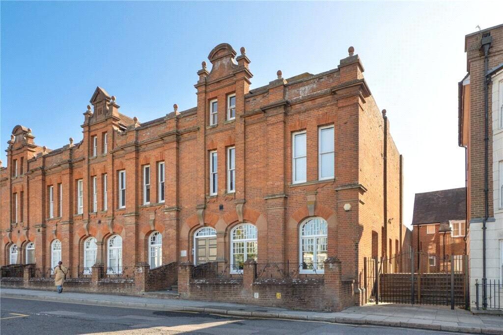 Main image of property: Station Road West, Canterbury, Kent, CT2