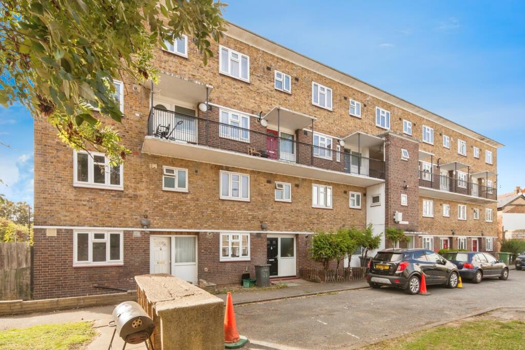 Main image of property: Creeland Grove, London, SE6