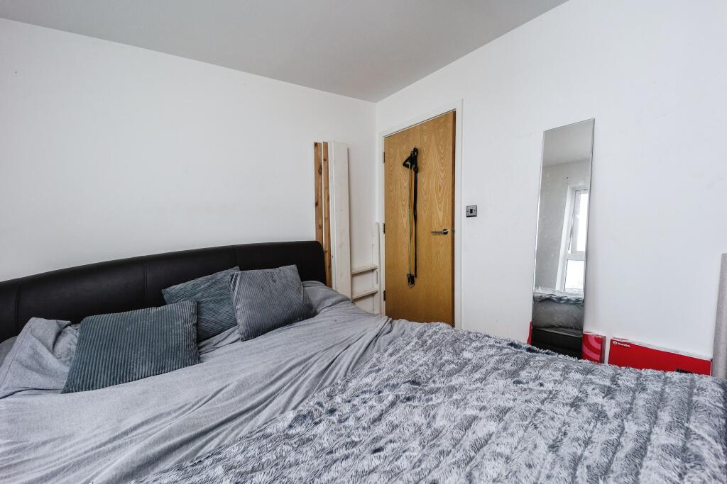 Additional property image - Carmichael Avenue, Greenhithe, Kent, DA9