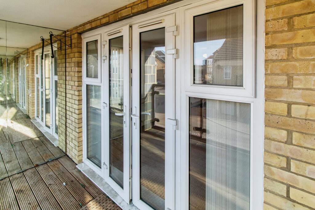 Additional property image - Stone House Lane, Dartford, Kent, DA2