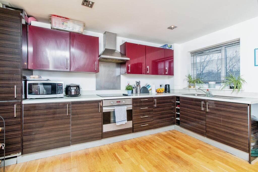 Additional property image - Salisbury Road, Dartford, Kent, DA2