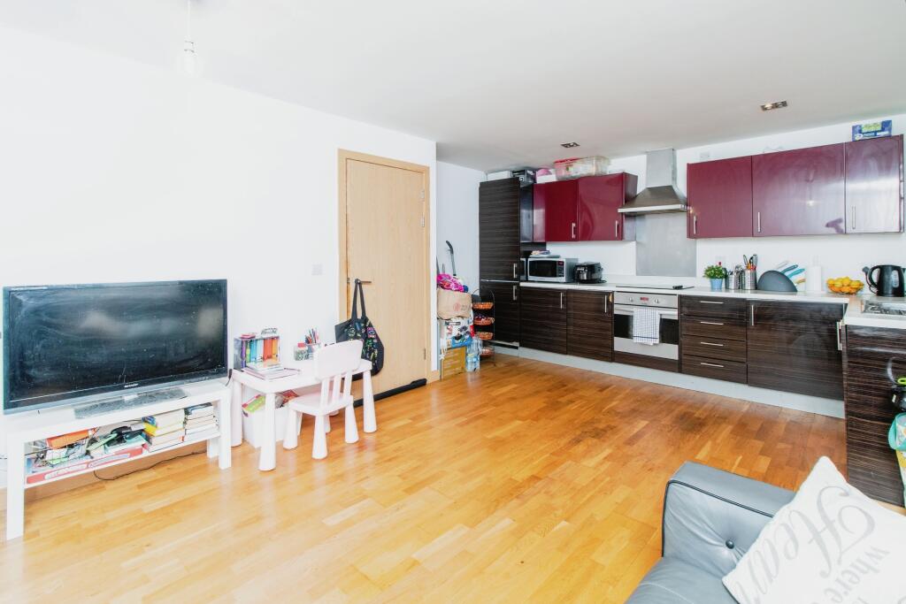 Additional property image - Salisbury Road, Dartford, Kent, DA2