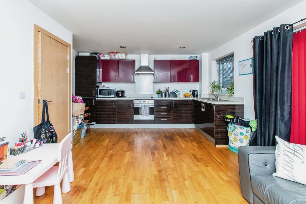 Additional property image - Salisbury Road, Dartford, Kent, DA2
