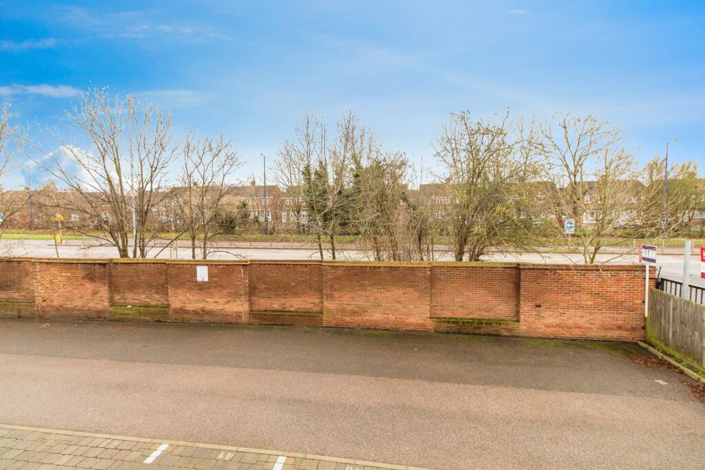 Additional property image - Salisbury Road, Dartford, Kent, DA2