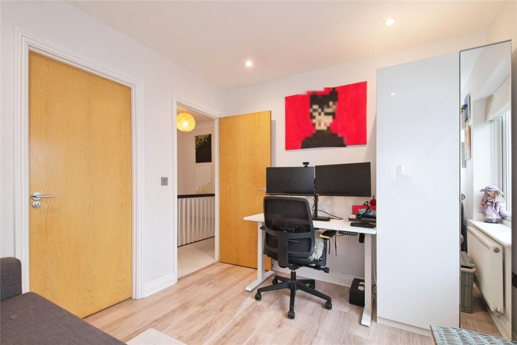 Additional property image - The Saltings, GREENHITHE, Kent, DA9