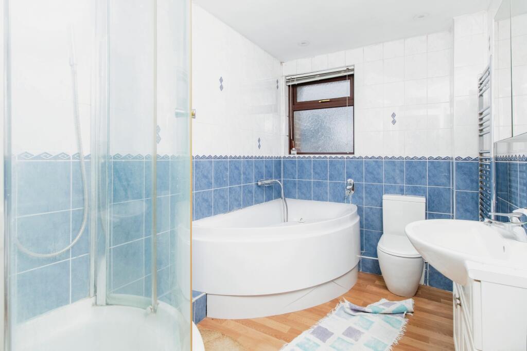 Additional property image - Bell Close, Greenhithe, Kent, DA9