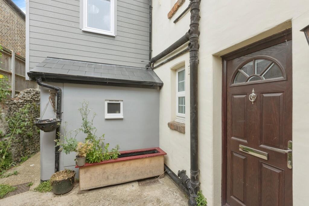 Main image of property: Main Road, Sutton At Hone, Dartford, Kent, DA4