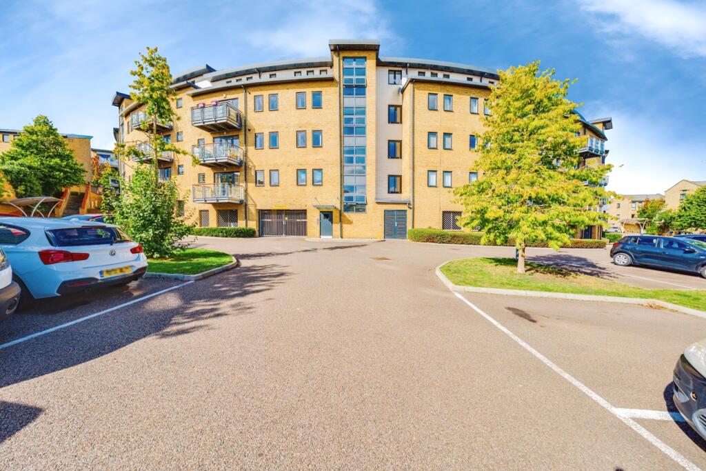 Main image of property: Redwing Crescent, Waterstone Way, Greenhithe, Kent, DA9
