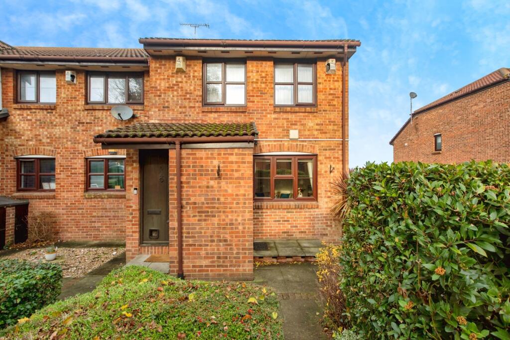 Main image of property: Griffin Walk, Greenhithe, Kent, DA9
