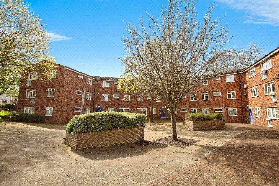 Main image of property: Skinner Street, Gillingham, Kent, ME7