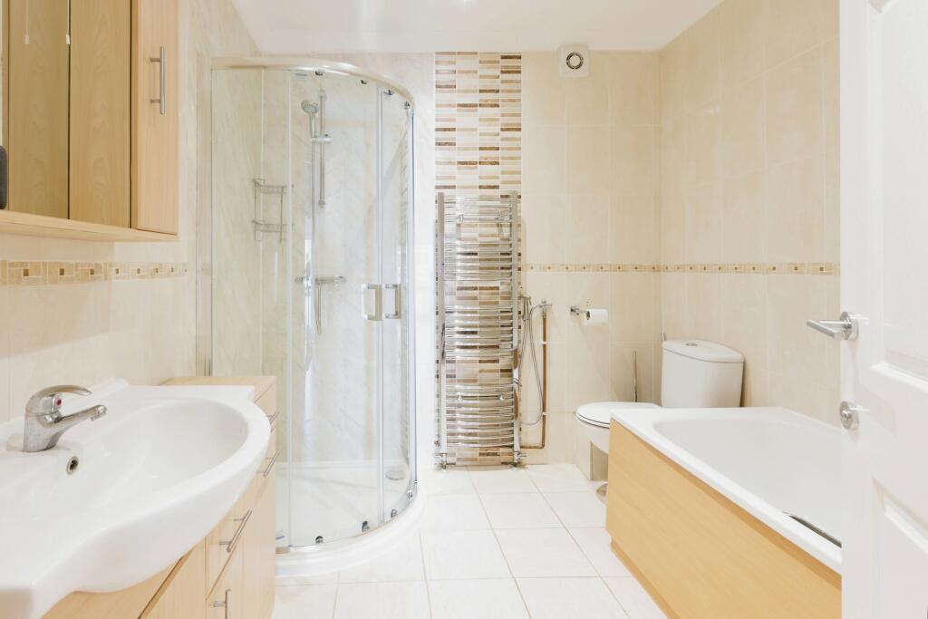Additional property image - Arnold Road, Gravesend, Gravesham, DA12