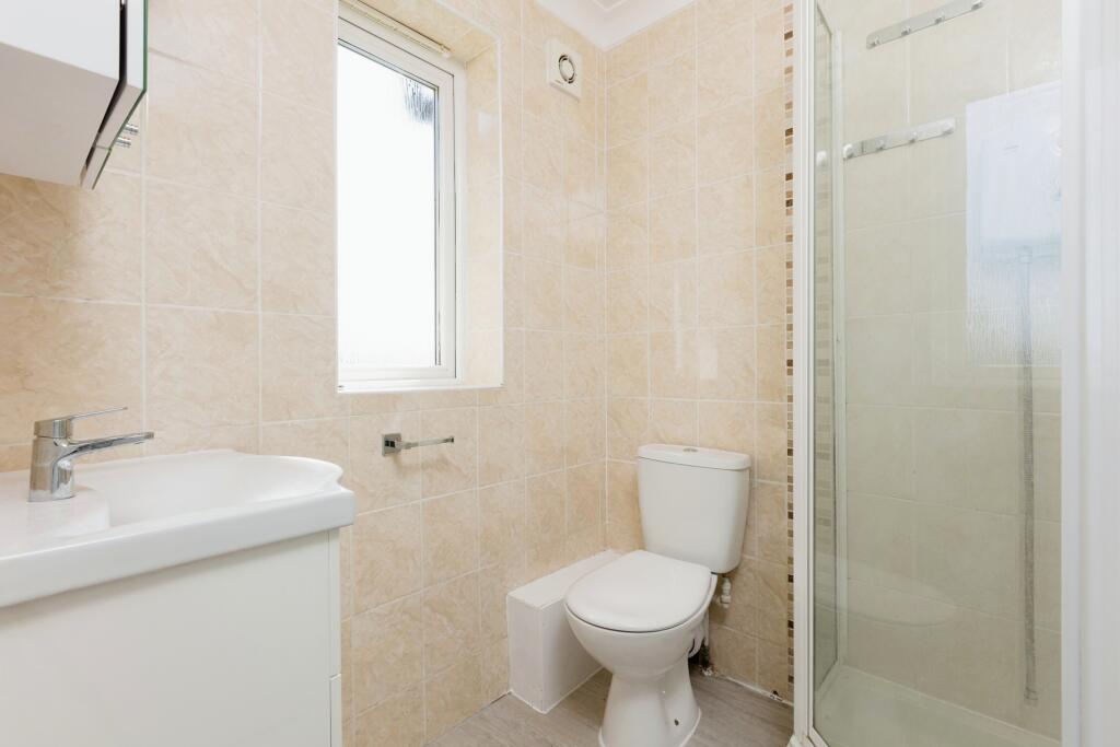 Additional property image - Arnold Road, Gravesend, Gravesham, DA12