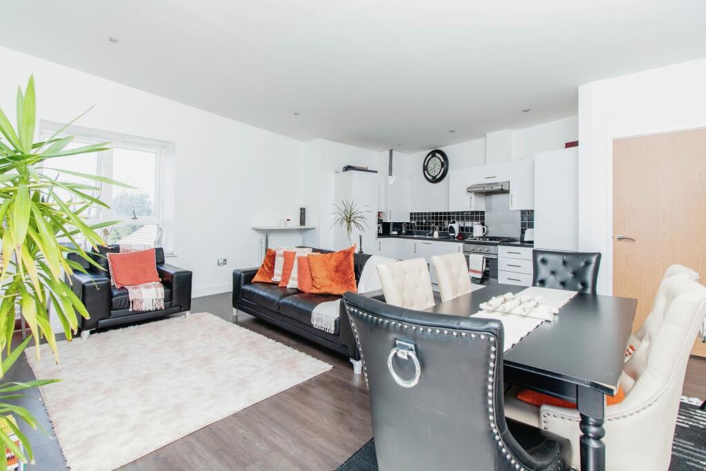 Additional property image - Southfields Green, GRAVESEND, Kent, DA11