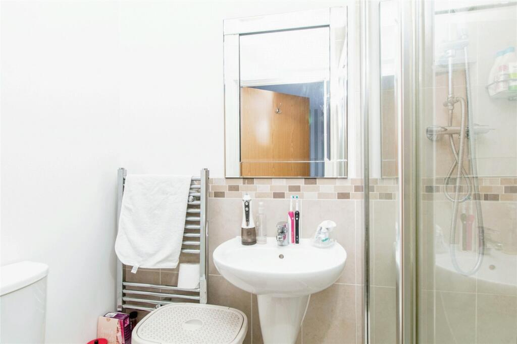 Additional property image - Southfields Green, GRAVESEND, Kent, DA11