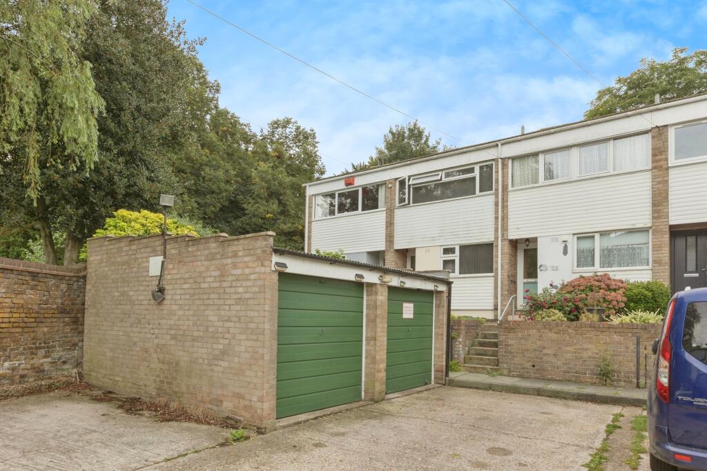 Additional property image - Clarence Place, Gravesend, Kent, DA12