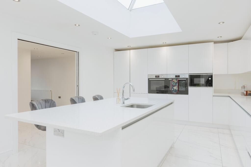 Additional property image - Woodland Close, Longfield, Kent, DA3