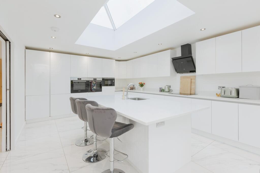 Additional property image - Woodland Close, Longfield, Kent, DA3