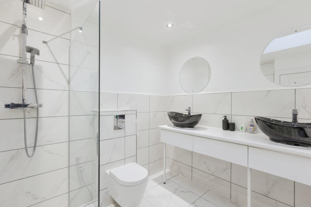 Additional property image - Woodland Close, Longfield, Kent, DA3